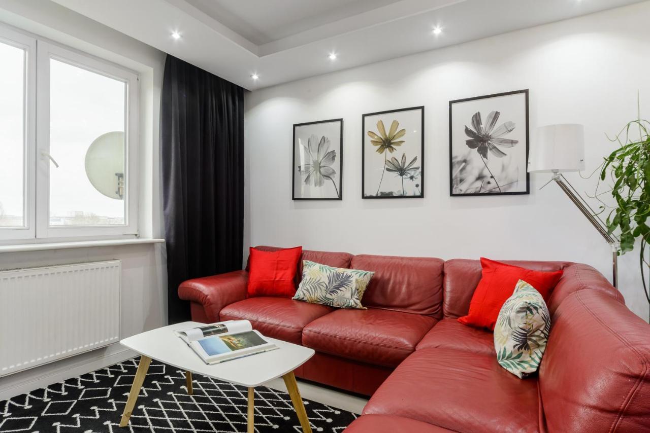 Family Apartment With A Terrace On Aleje Jerozolimskie Warszawa Zewnętrze zdjęcie
