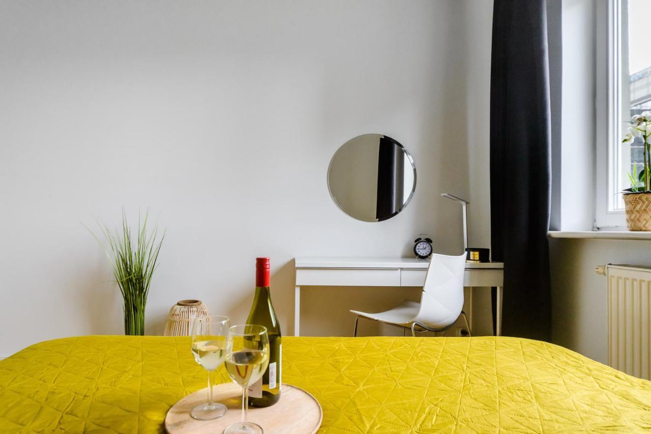 Family Apartment With A Terrace On Aleje Jerozolimskie Warszawa Zewnętrze zdjęcie